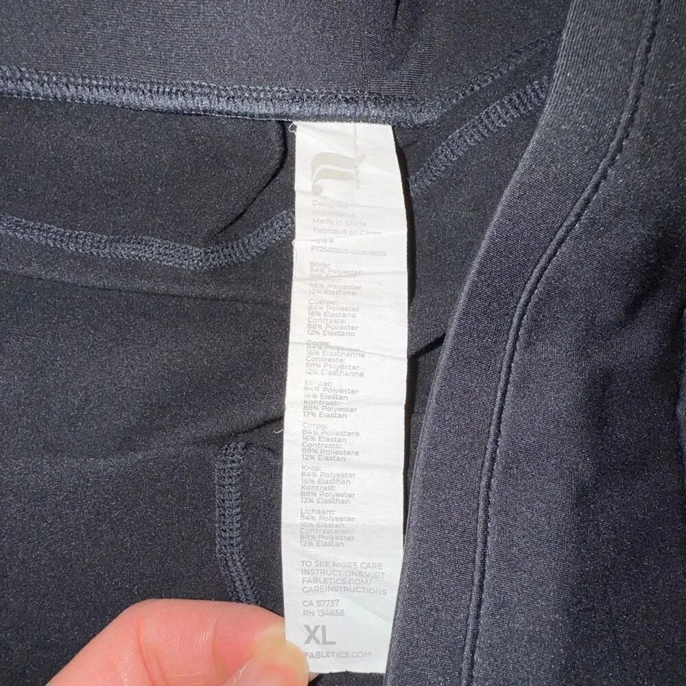 Men’s Fabletics Joggers - Picture 3 of 4